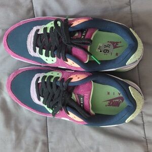 Nike Air Max Size 9.5 mens